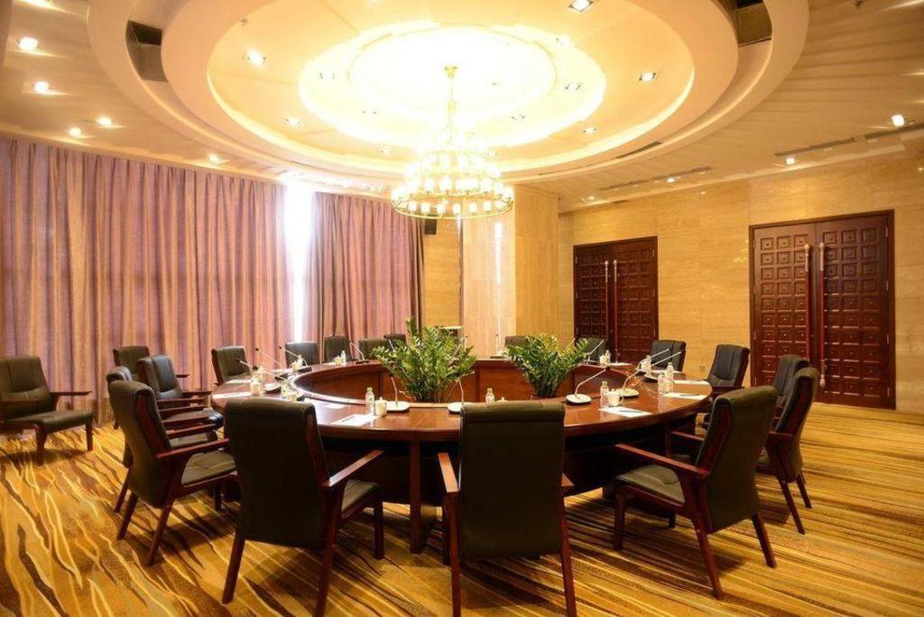 Grand Metro Park Bay Hotel Sanya Exterior foto